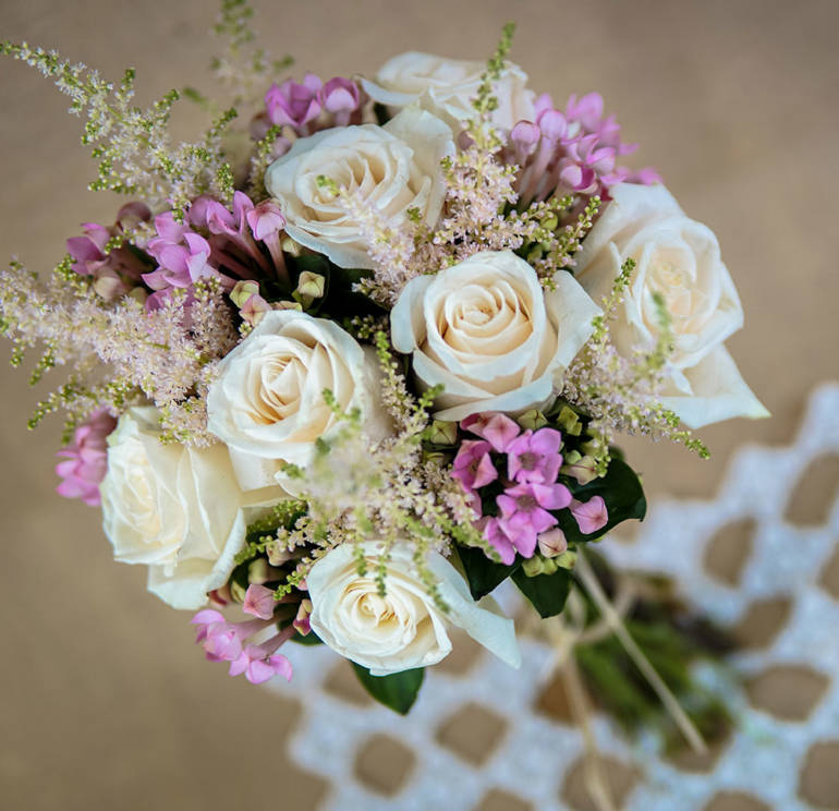 Ramo de Flores Blancas