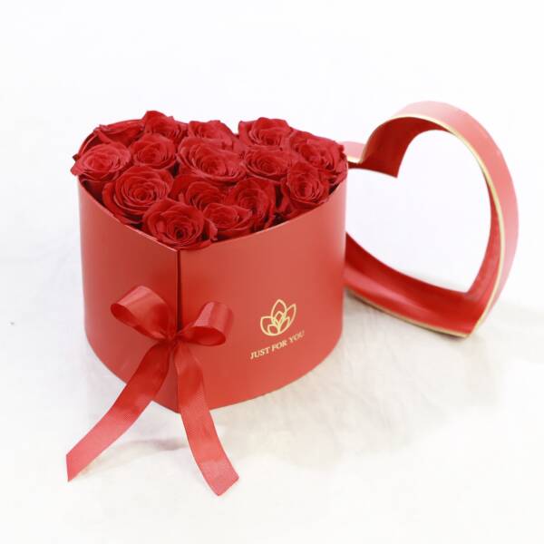 CORAZÓN DE ROSAS CON FERRERO - Imagen 2